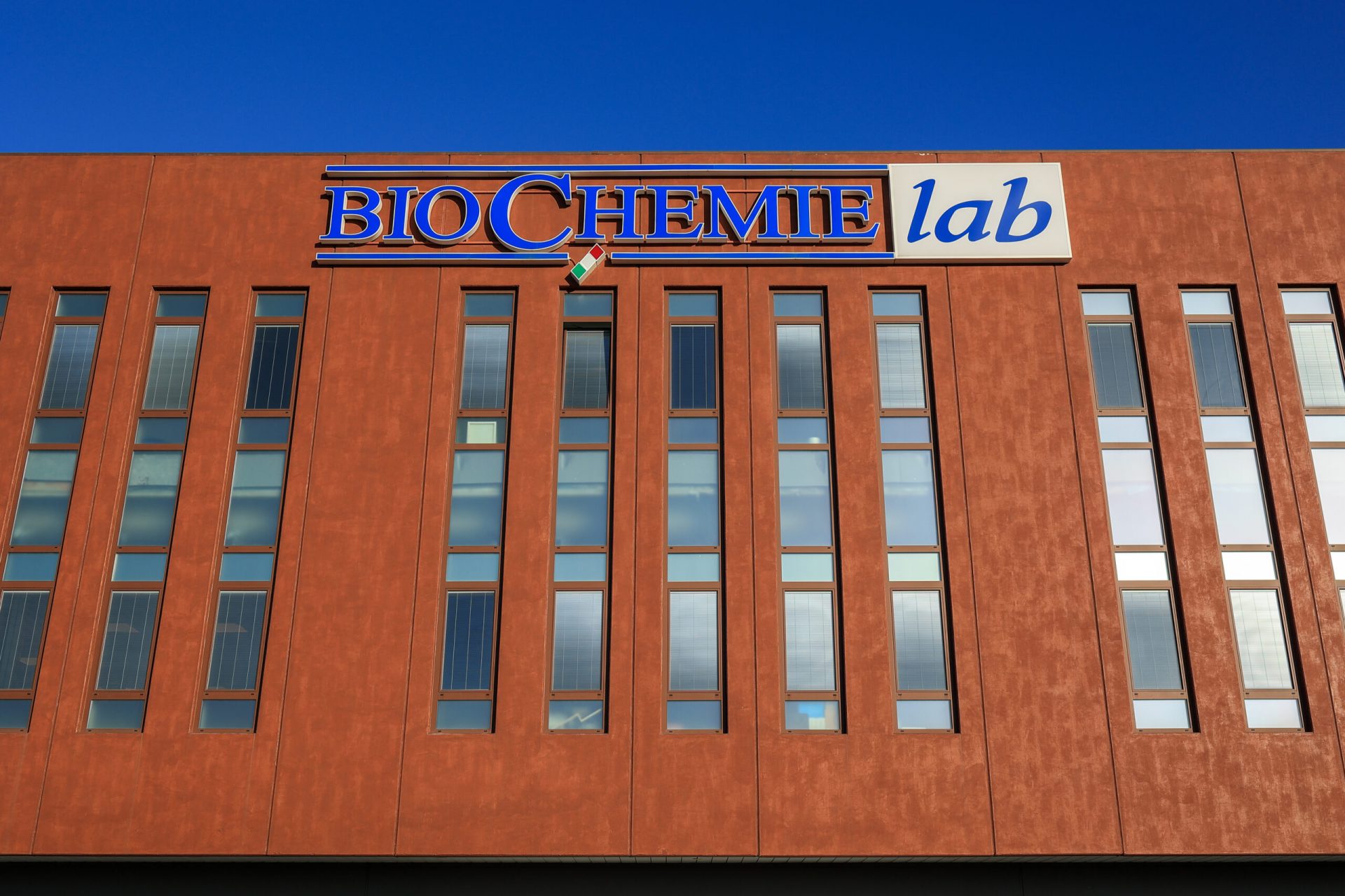 Biochemie Lab 16 Valentini Studio GM GM Valentini Studio Project Management