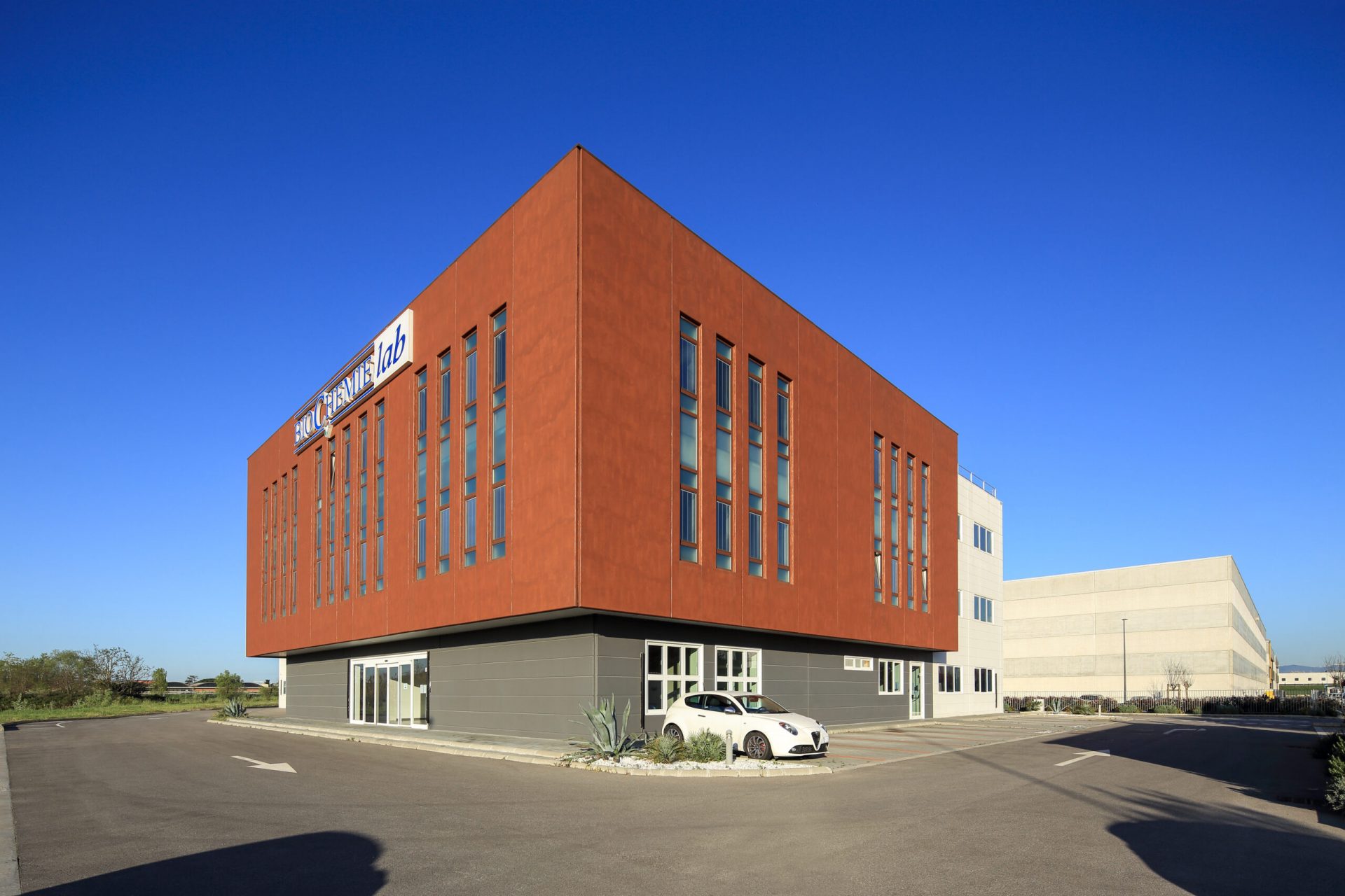 Biochemie Lab 20 Valentini Studio GM GM Valentini Studio Project Management